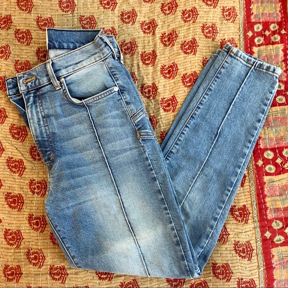 REVICE Star Bum Venus Crops